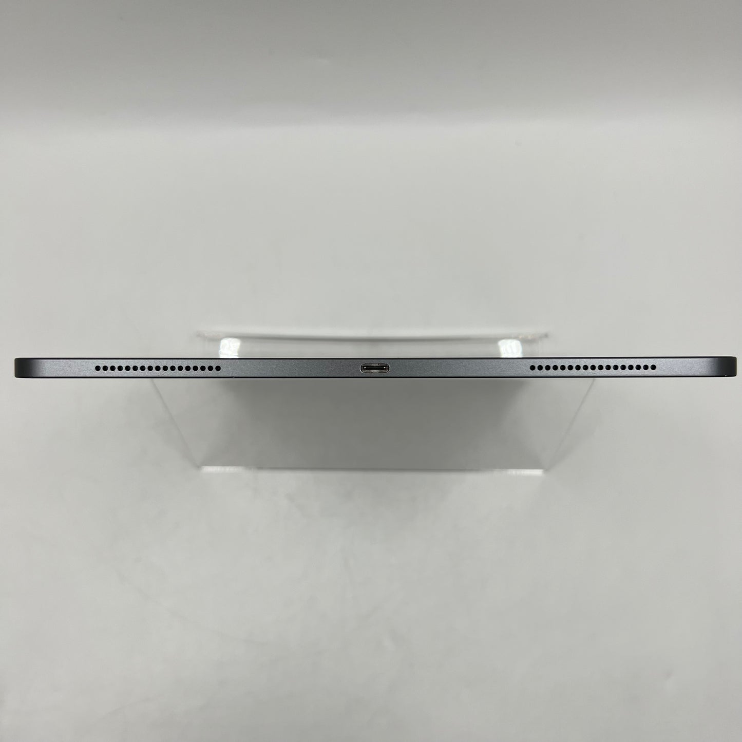 WiFi Only Apple iPad Pro 12.9" 3rd Gen 64GB 17.5.1 SPACE GRAY MTEL2LL/A