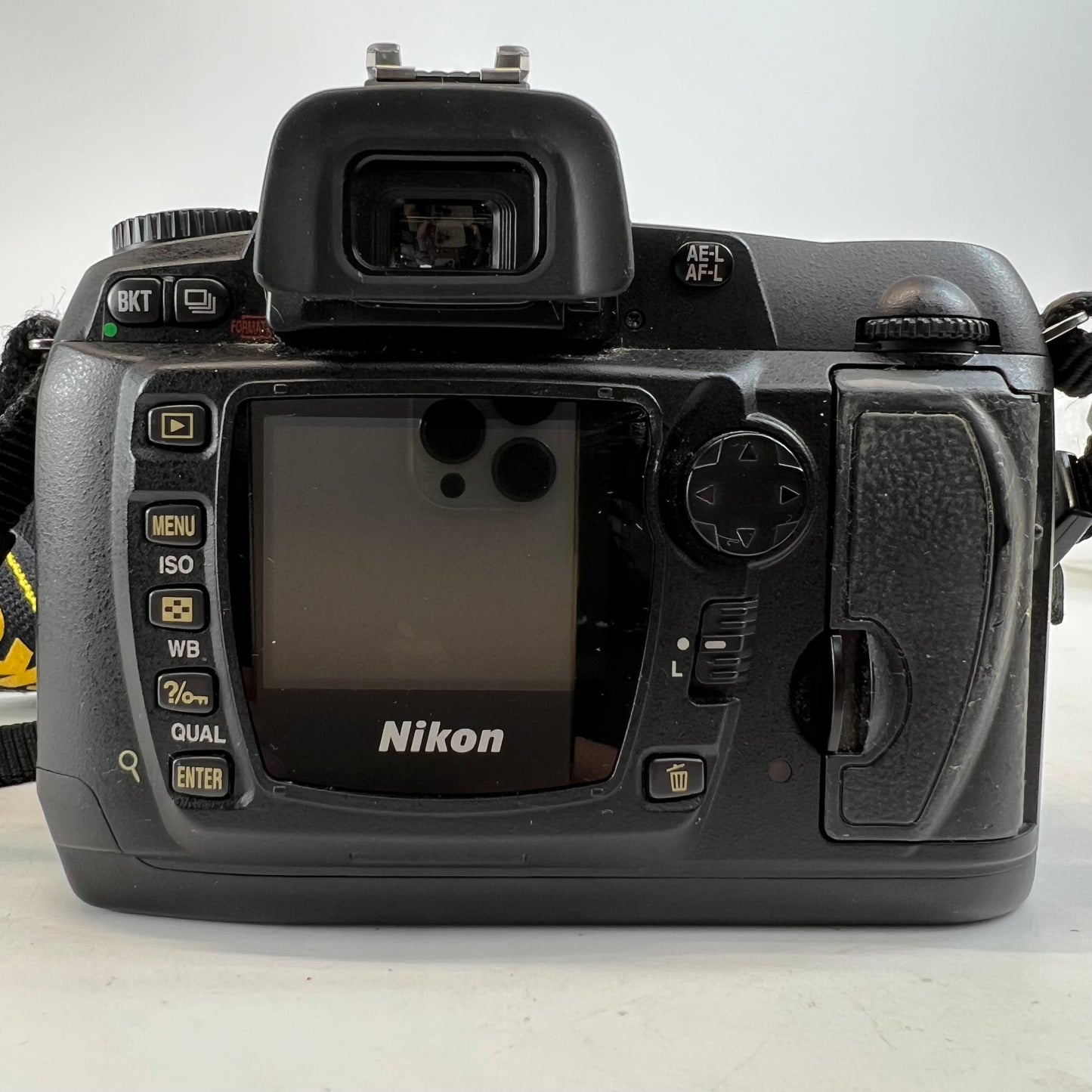 Nikon D70s 6MP DSLR Camera