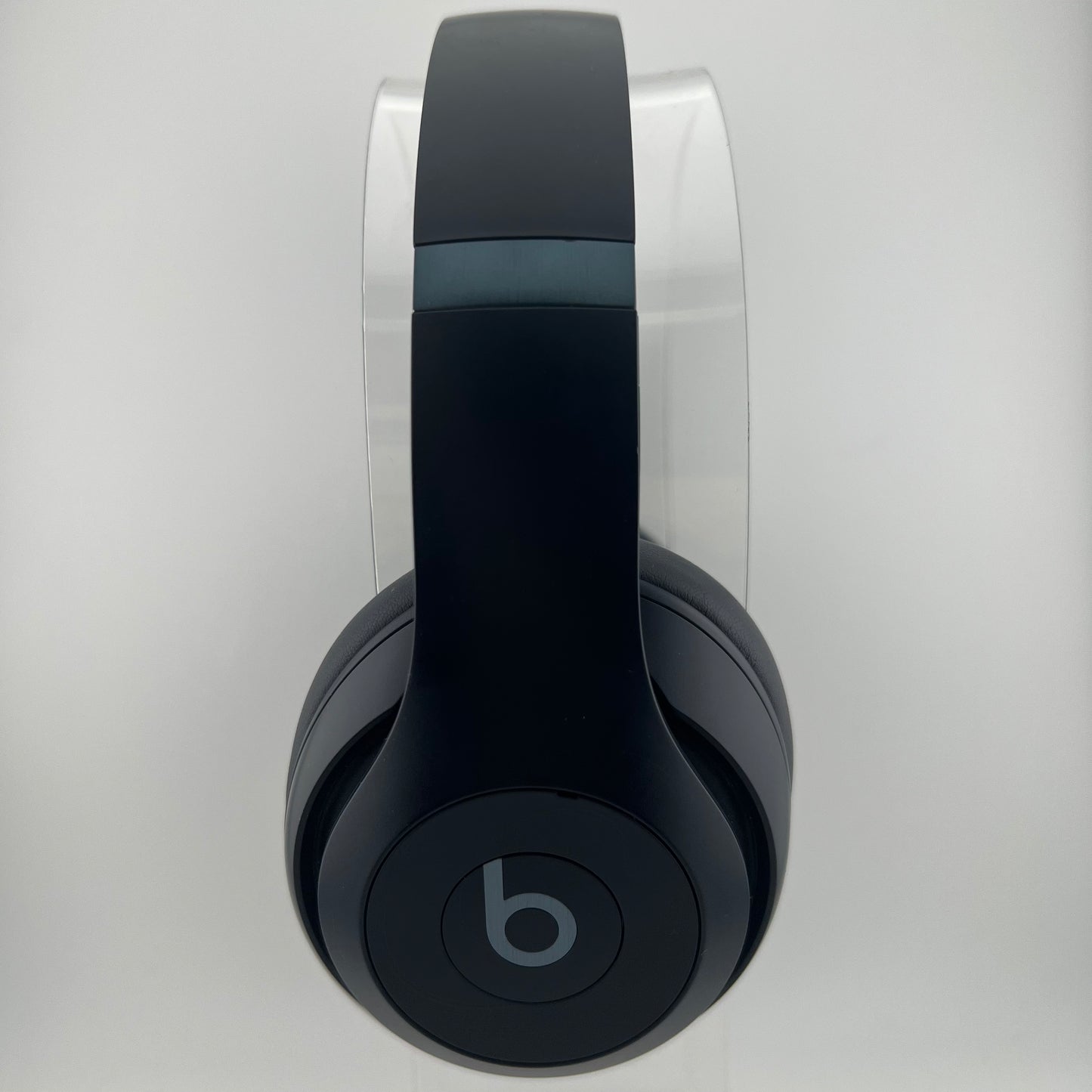 Beats Studio Pro Wireless Noise Cancelling Over-Ear Bluetooth Headphones Blue A2924