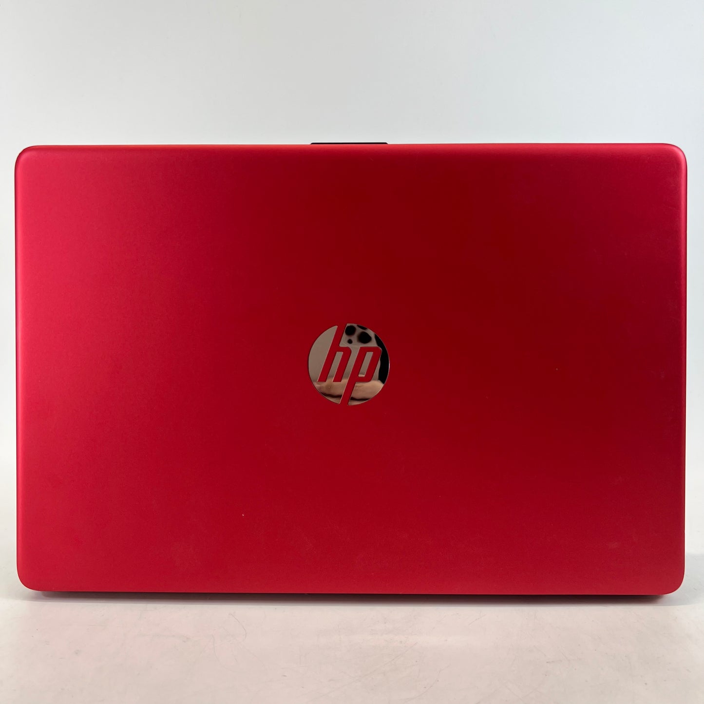 HP Laptop 15-DW1081WM 15.6" Pentium Gold 6405U 2.4GHz 4GB RAM 500GB HDD