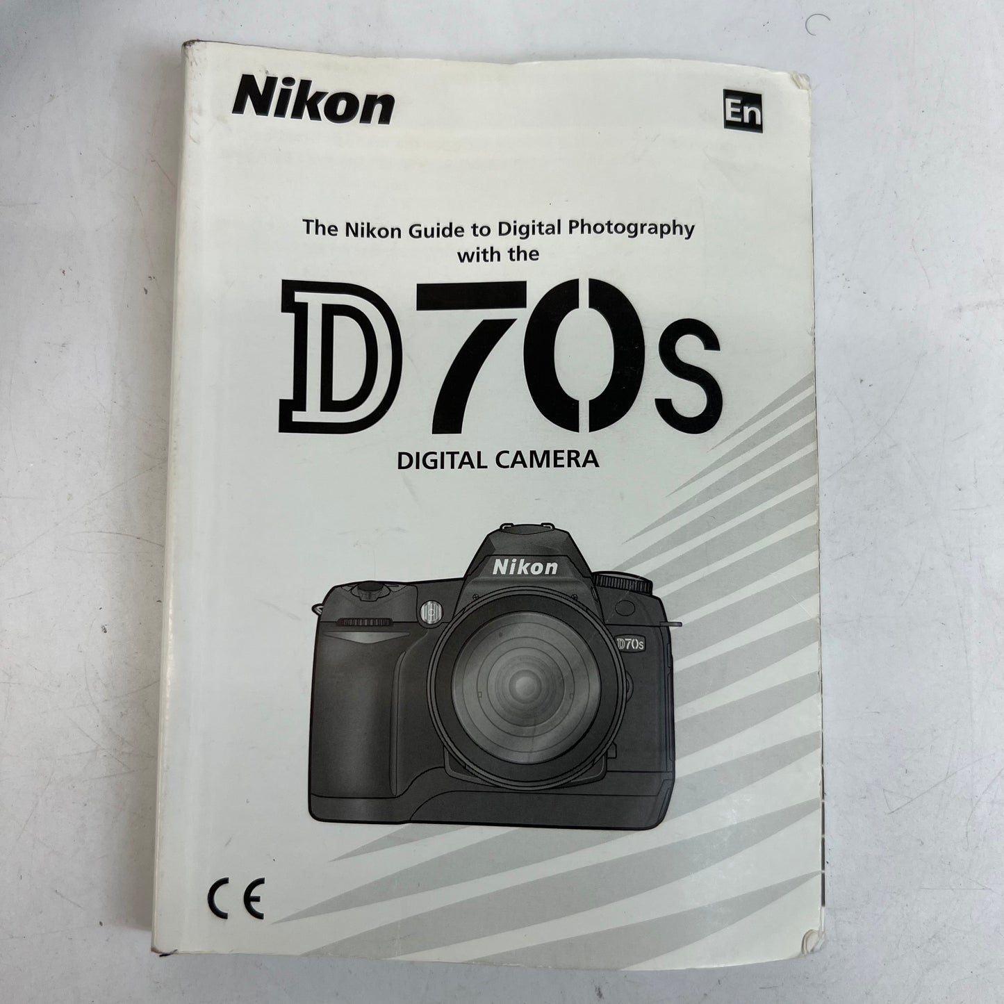 Nikon D70s 6MP DSLR Camera