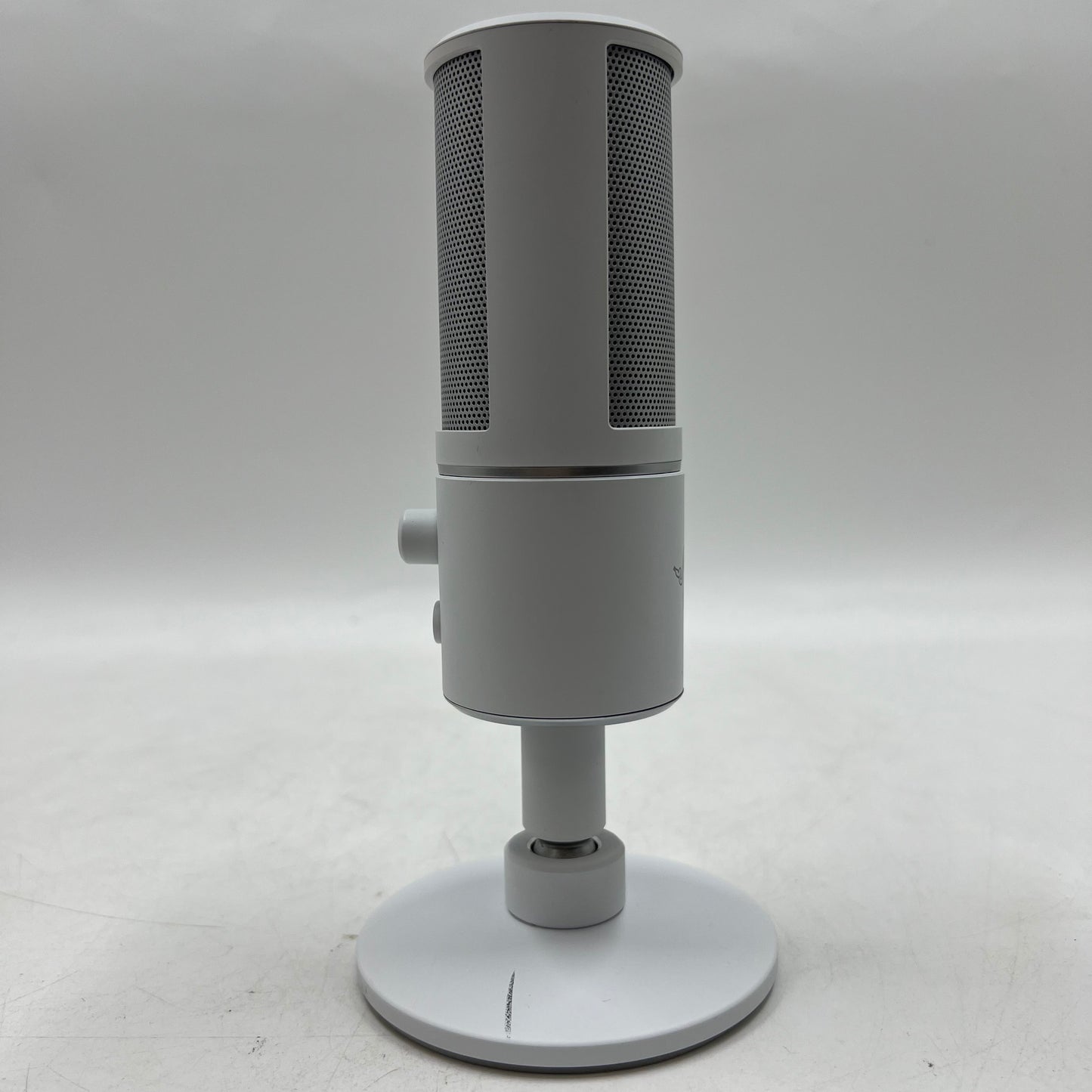 Razer Seiren X  Microphone  RZ19-0229