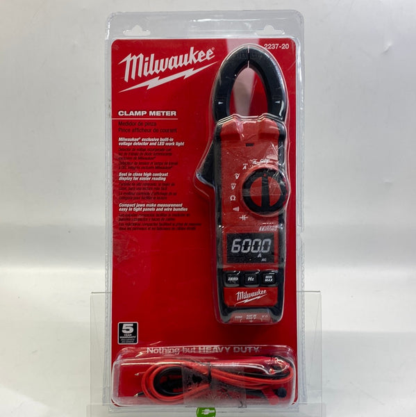 New Sealed Milwuakee Clamp Meter 2237-20