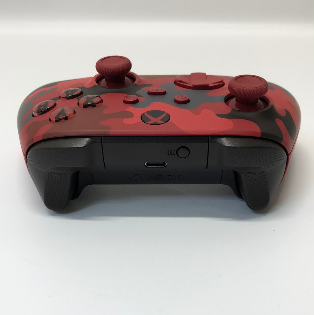 Microsoft Xbox Series One Wireless Controller Daystrike Camo Red